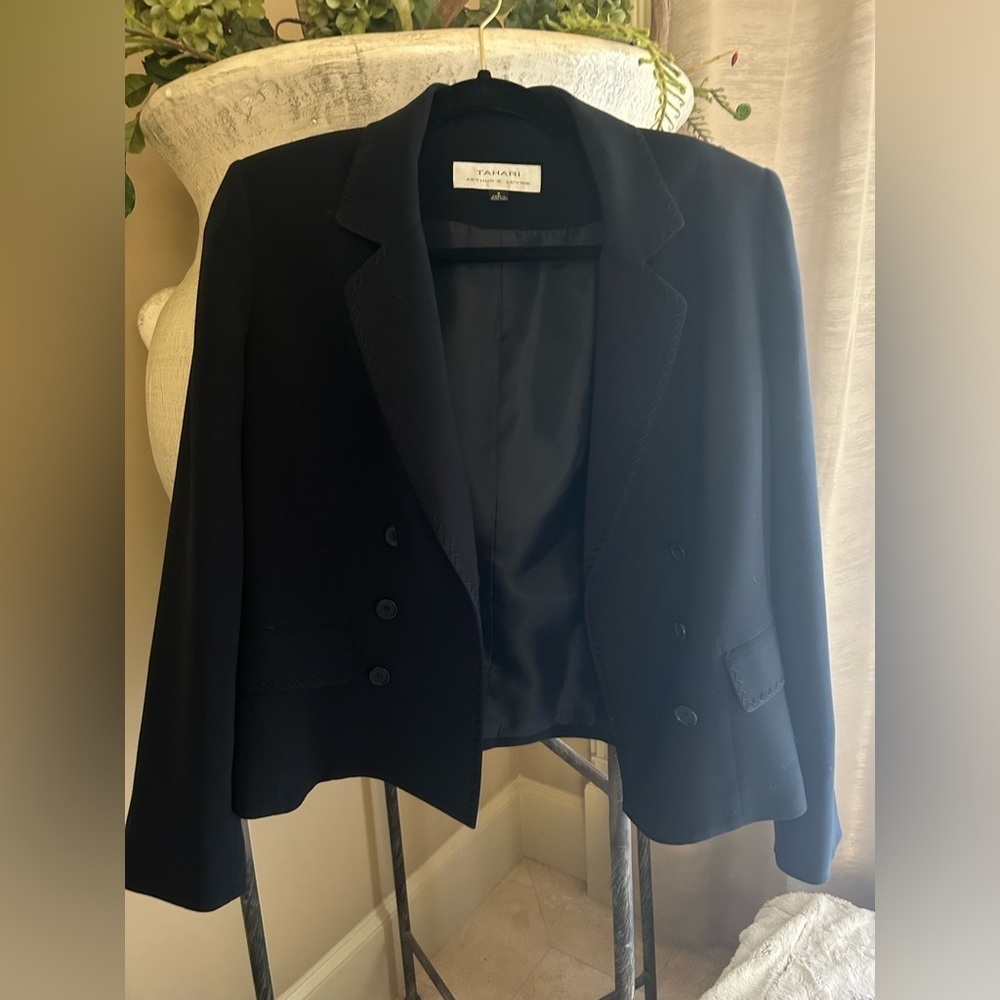 Tahari Arthur S. LeVine Black jacket